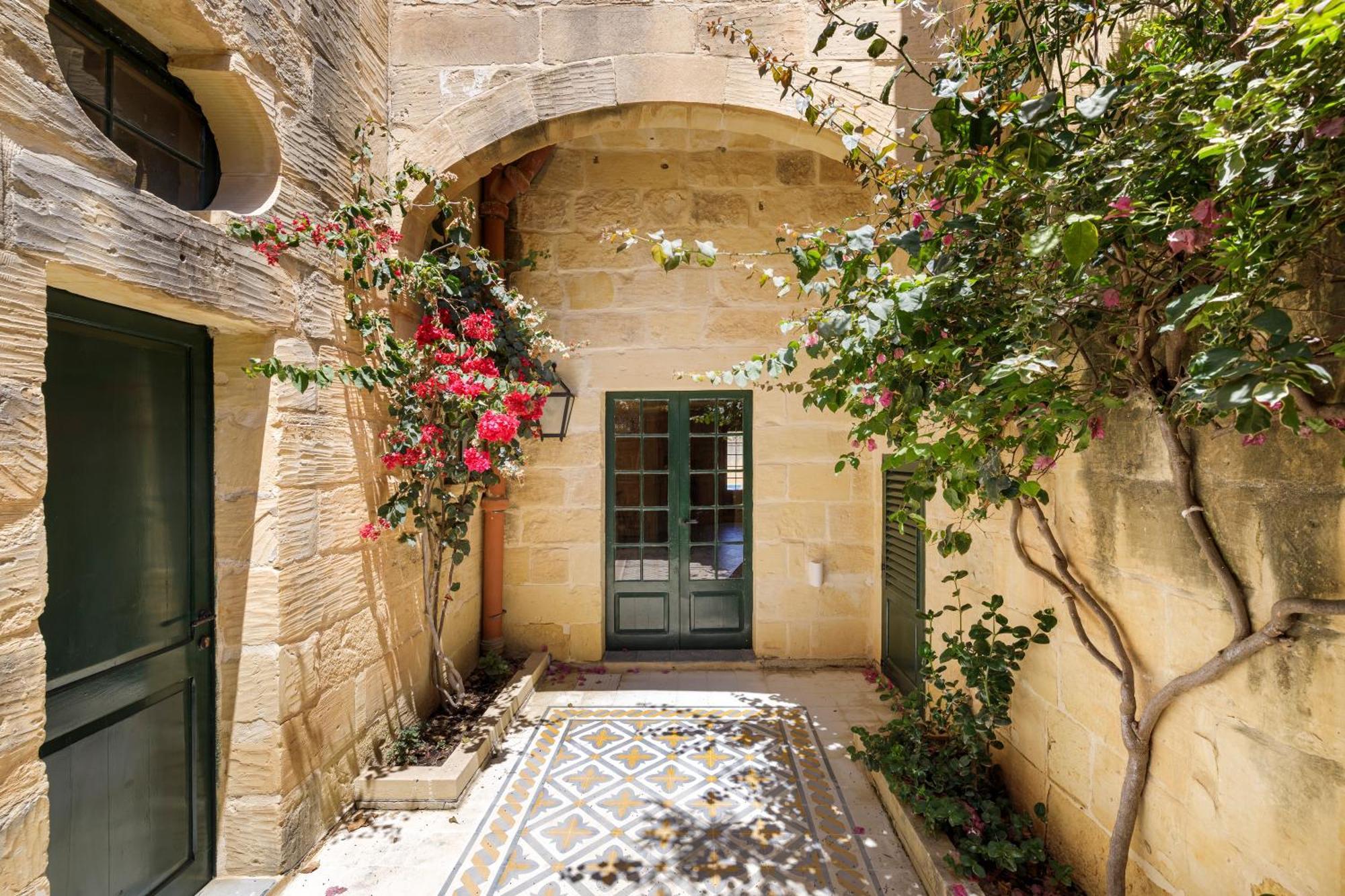 Dar Tal-Patri Farmhouse With Private Pool Ghammar 外观 照片
